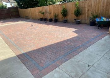 cfb776e4-8d9c-4d0e-8f74-5f98d7865b71